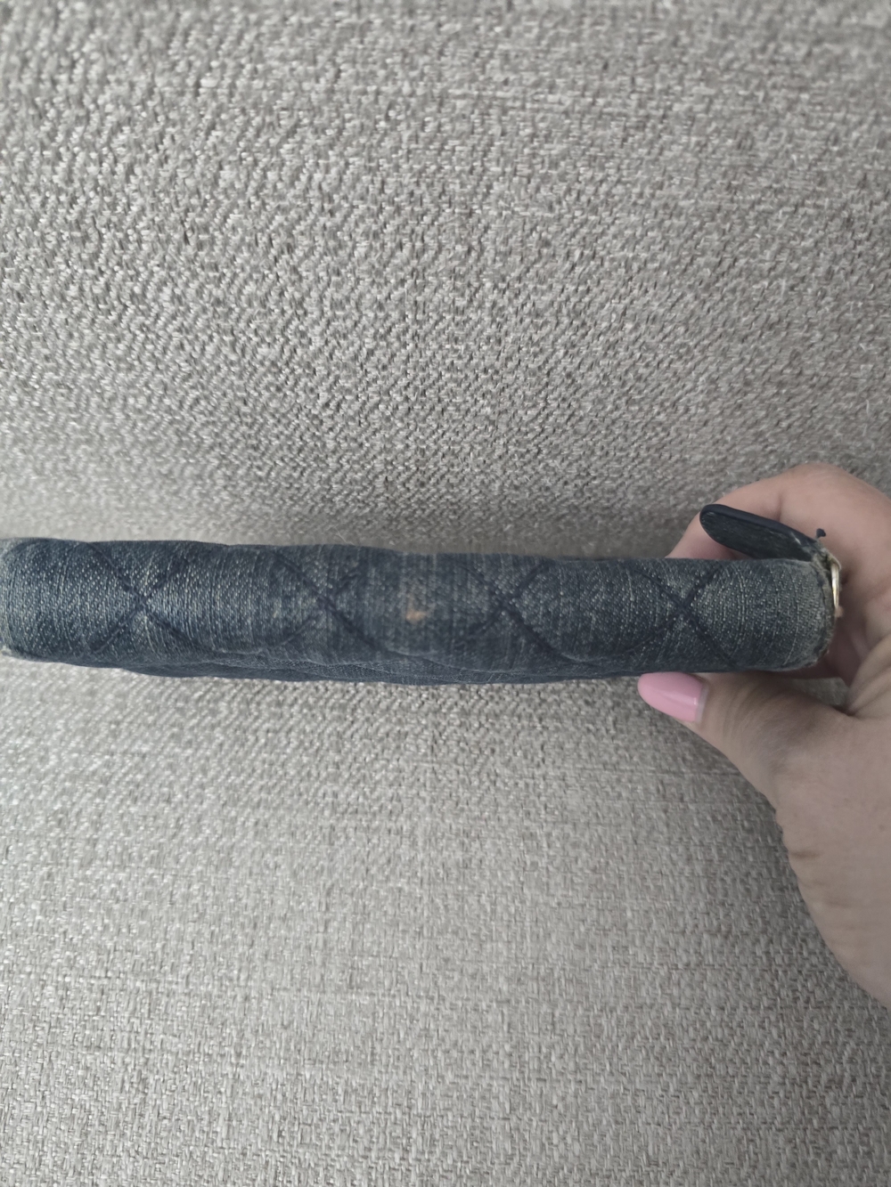 Authentic CHANEL 2.55 Quilted Denim Zip-Around Wallet – Great Condition - Picture 11 of 11